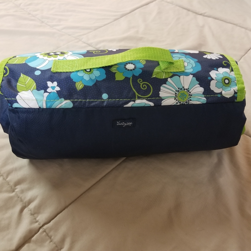 Thirty One Gifts travel blanket